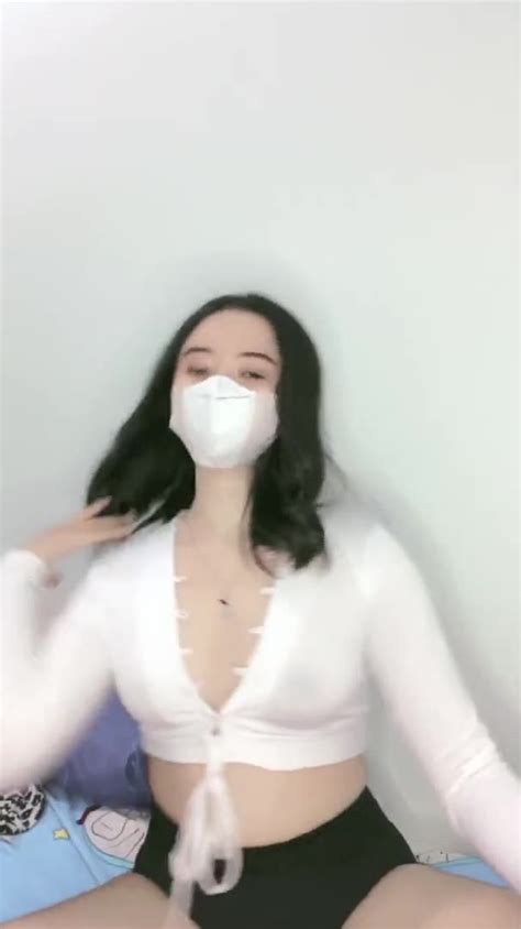 Berita Viral Terbaru Hari Ini kamu bisa nonton Apem becekku pakai dild0 merah muda Top New