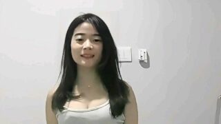 Bocil Viral 2025 Fitria Ningsi Abg SMP Mau bibik tapi malah Omek Top Global
