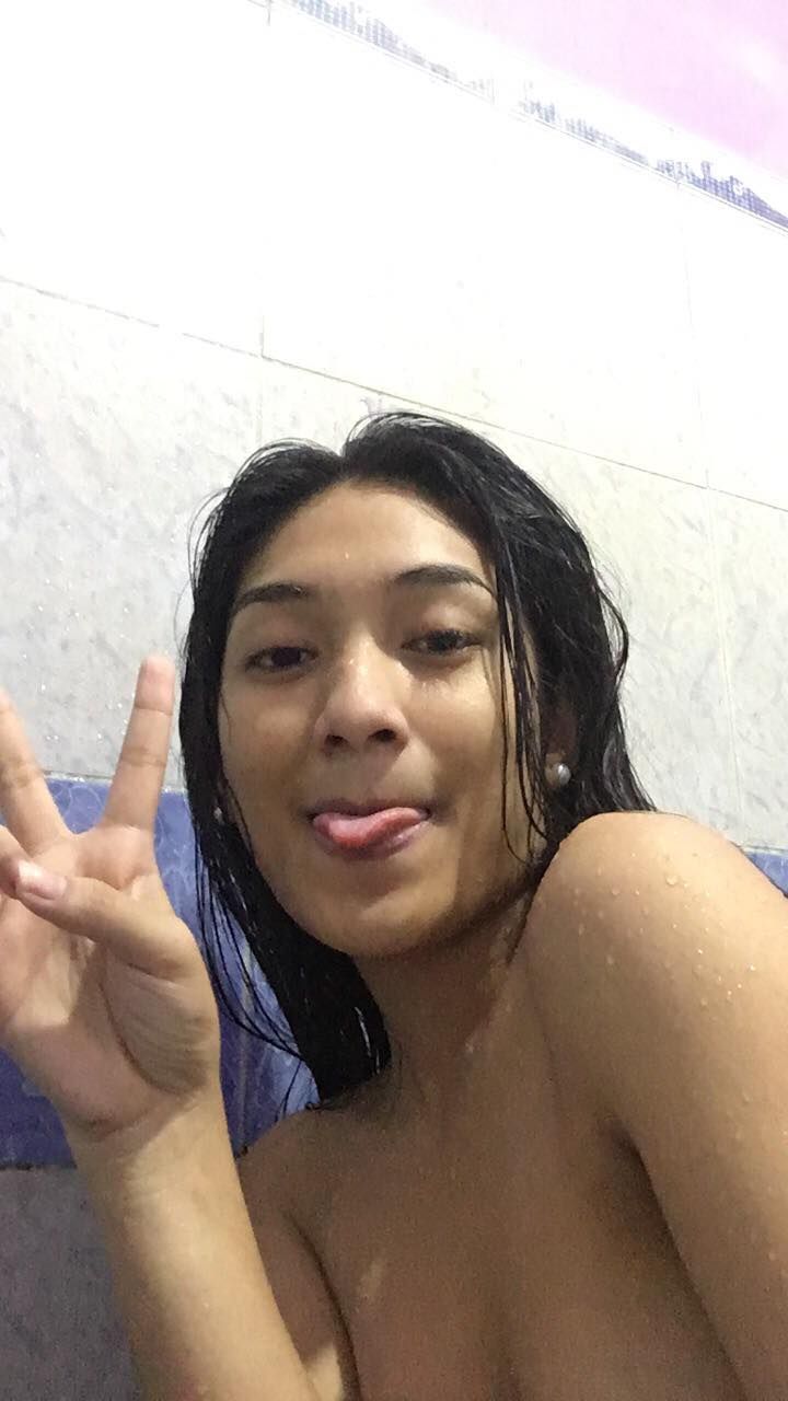 Viral Video 2025 Dikencingi Karyawati Toko Roti Top Trending New